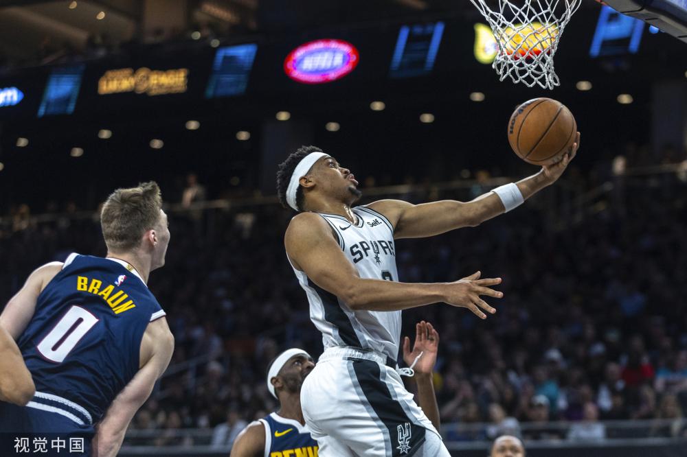 待我狐在新 待我狐在新