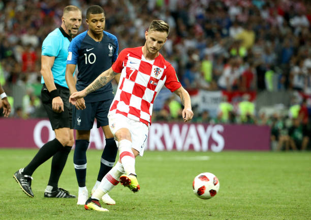 赛中大放异 赛中大放异